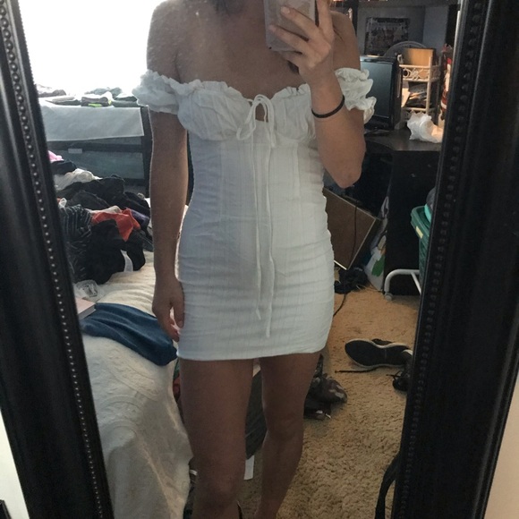 Brandy Melville Dresses & Skirts - Cute mini dress